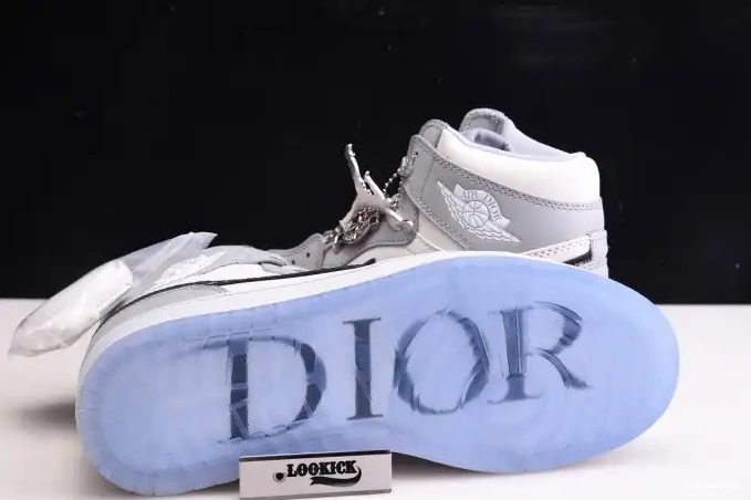 HYPE (DR CN8607-002 Retro 1 DR Jordan box) shoe High x 0407